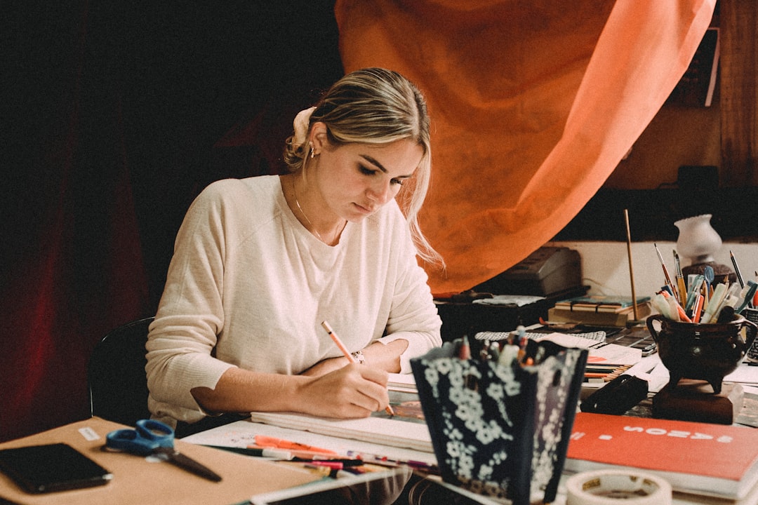 Emma Reynolds in her studio